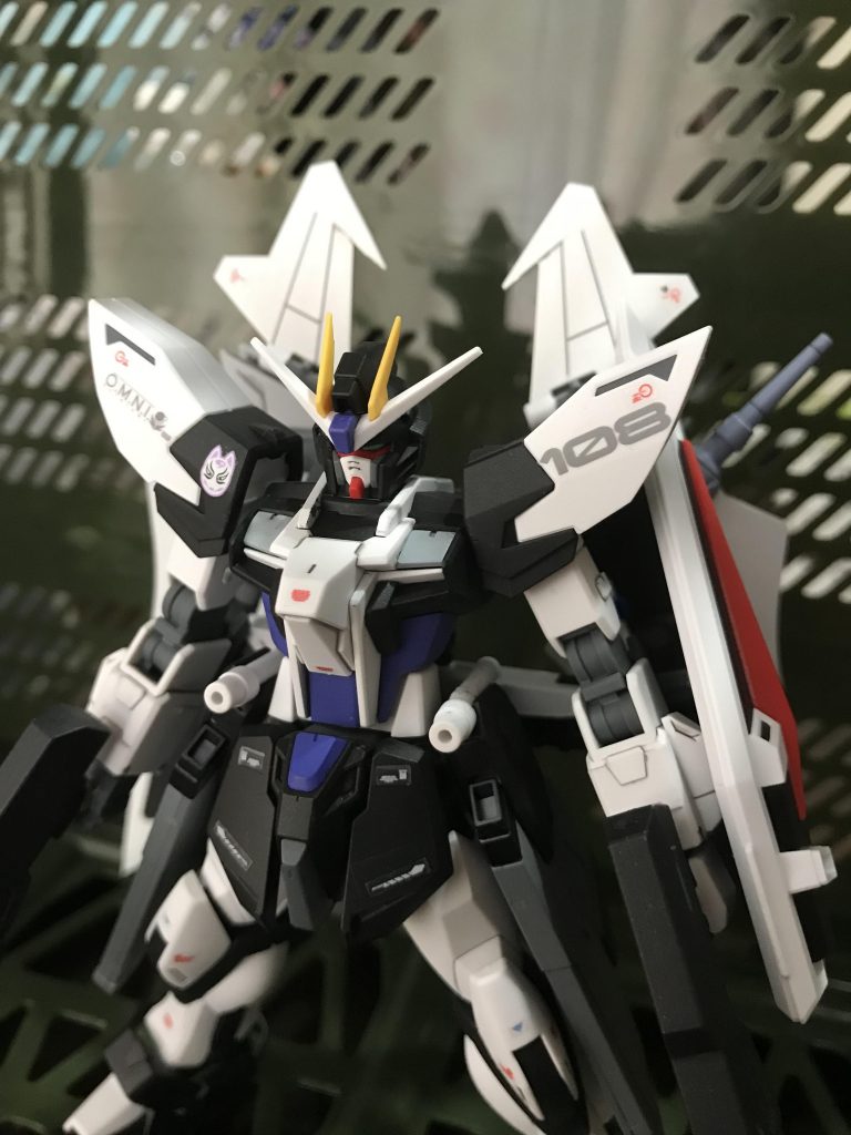 ストライクノワール typeR–5枚目/制作者:真樹京介