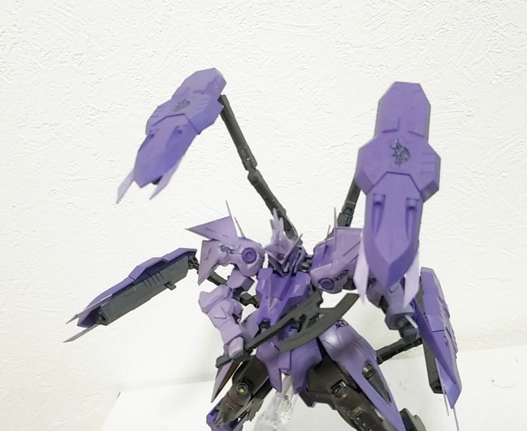 小型アックス「ペンテシレイア」
威力があり小回りがきくがリーチが短い