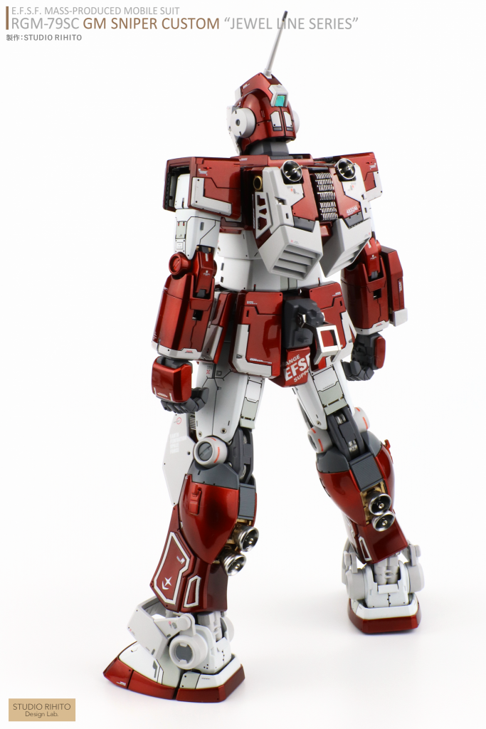 ■頭部（リヤ）
・後頭部：メンテナンスハッチ風パネルライン
・リアカメラ：クリアパーツをポリッシング後、偏光フィルム仕上げ
・トサカ：パネルライン追加

■バックパック
・バーニア：縁を限界まで薄く加工し、メッキ調塗装
・冷却機構：0.3mmシイタケを製作。部品は上下２パーツ構成
・サイド：強化用外部トラス形状フレームをプラ板でスクラッチ
・左右に開口するようなイメージのパネルライン追加

■ウエスト周り装甲（リヤ）
・上下分割パネルライン
・破損時に交換を想定した縁外装（マットホワイト）

■太もも（リヤ）
・パネルライン追加
・膝の曲げの逃げ用のフラップ
・メタルパーツ埋め込み

■ふくらはぎ
・波板プラ板を加工してインストール
・バーニア：縁を限界まで薄く加工し、メッキ調塗装
・ホワイトのラインをデザインし、0.15mm筋彫りでラインを彫り、マットホワイトで塗り分け

■デカール
・全て段差処理済（とても苦労しました）