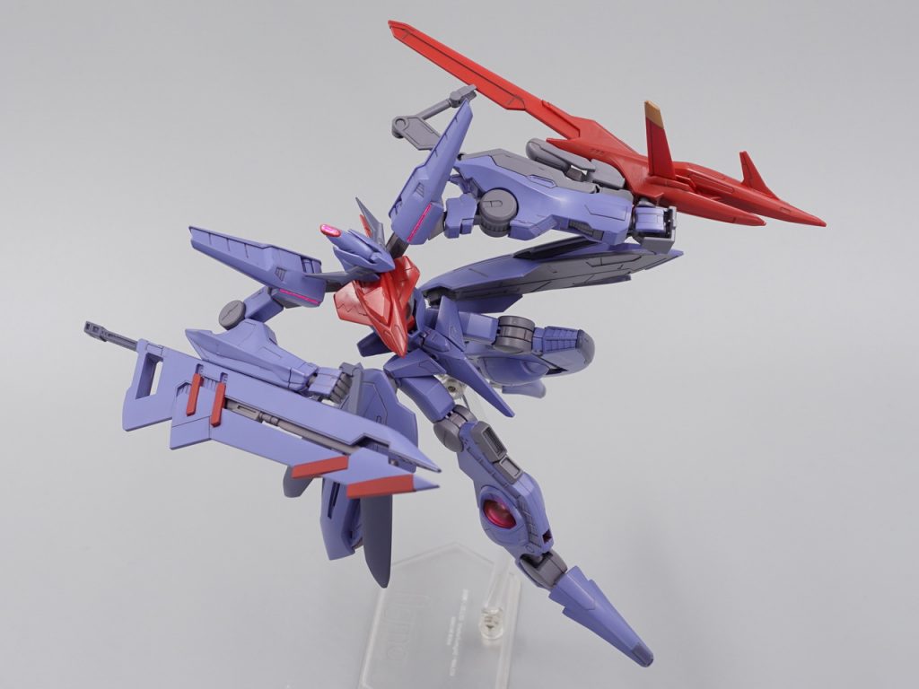 背中のコアファイターがビーム兵器の設定になりました。