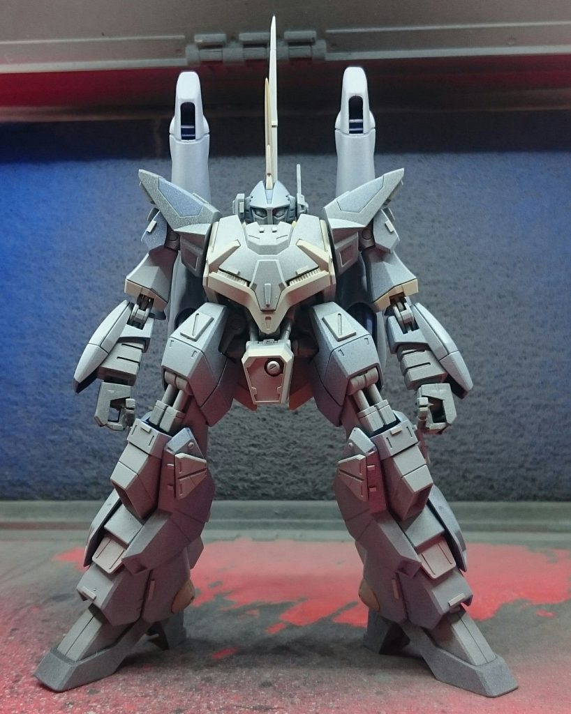 サフを吹いた段階です
落ち着いたことでどう塗るかをイメージしやすくなりました。