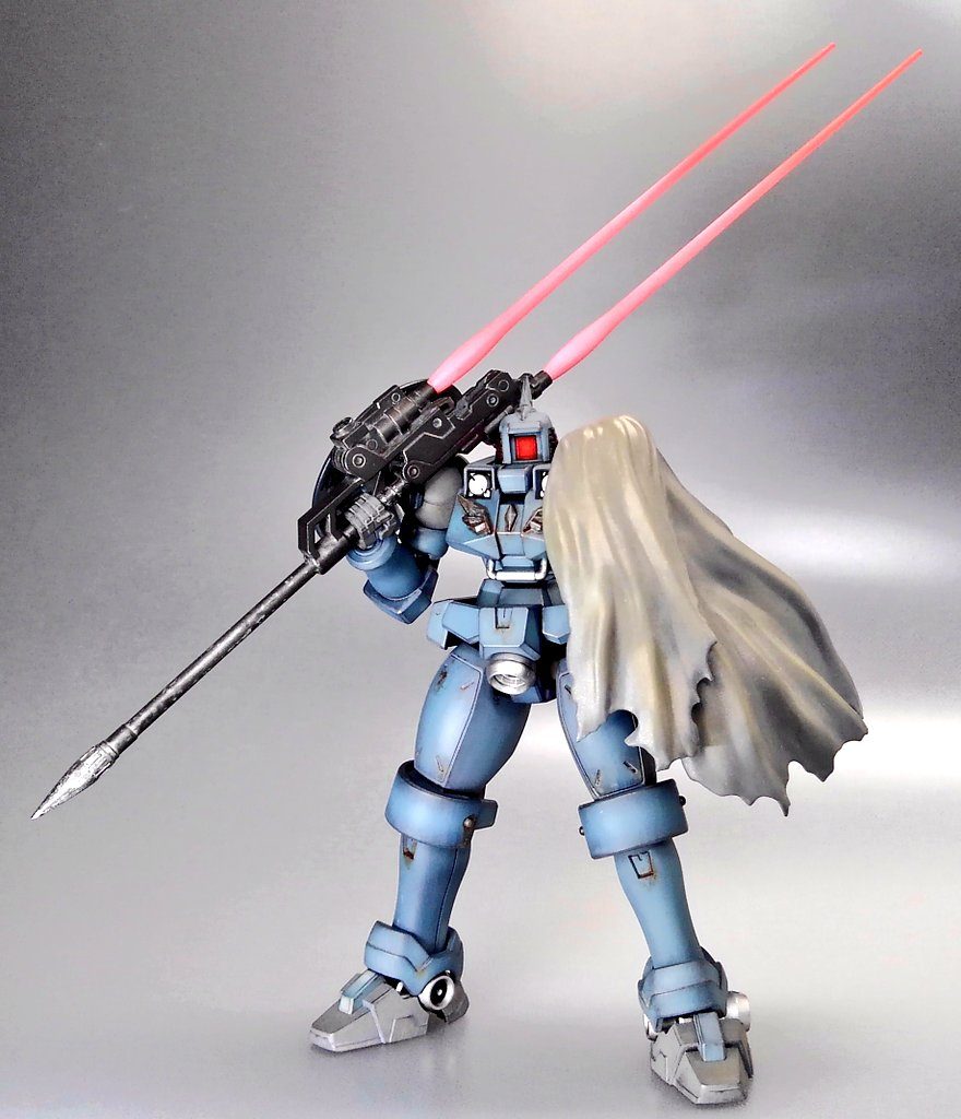 フロントビュー。

ビームサーベルの刀を長いモノに変えてあるので、結構引きで撮影しています。