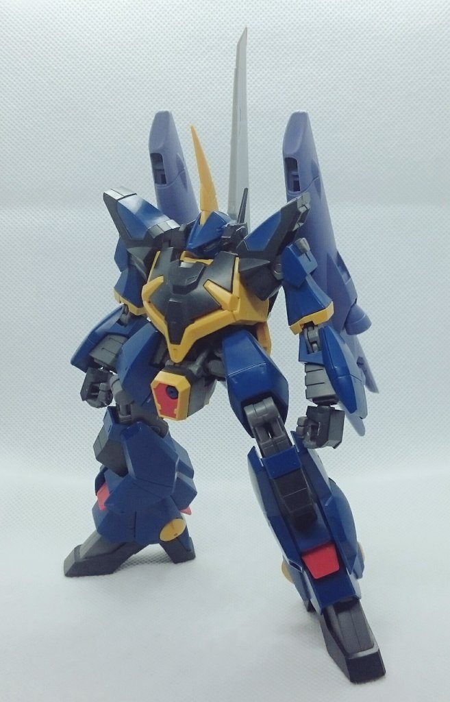 仮組の段階です。
カラーはどうするかかなり悩みました。