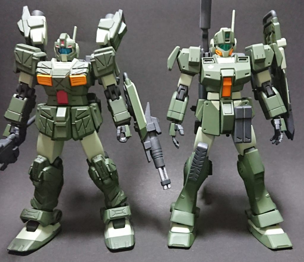 前作のジム・ストライカーと。