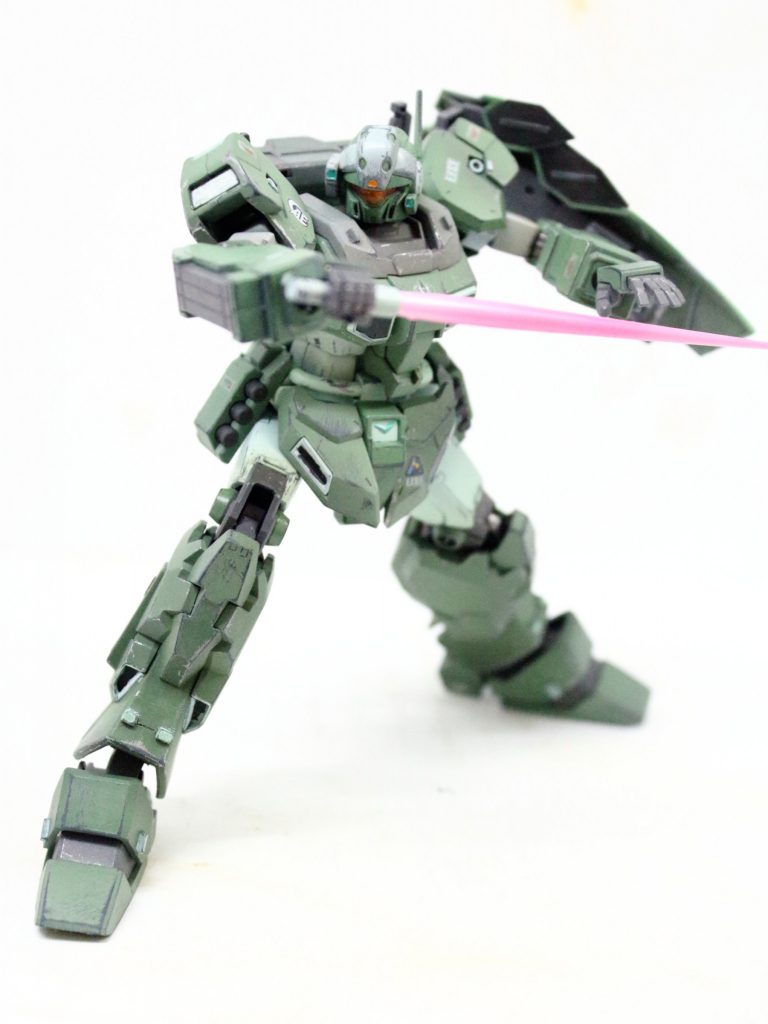 (´・ω・`)サーベル抜刀、サーベルはピュアホワイト→パールシルバー→GXメタルピーチ、蛍光ピンク、クリアパープルの混色