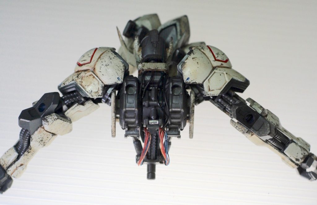 首と胴体に謎コード追加