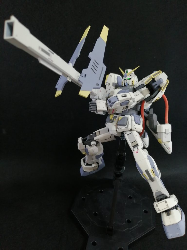 ガンダム４号機–6枚目/制作者：バンキョー