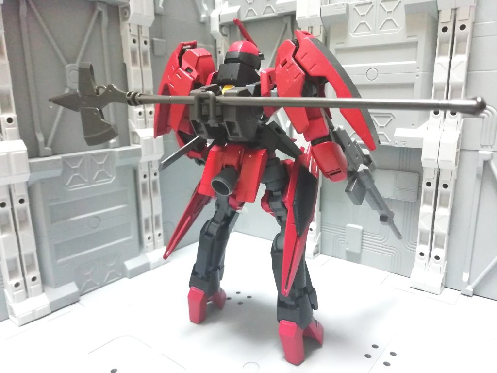 バックショット。ハルバードはマルチラックにマウント