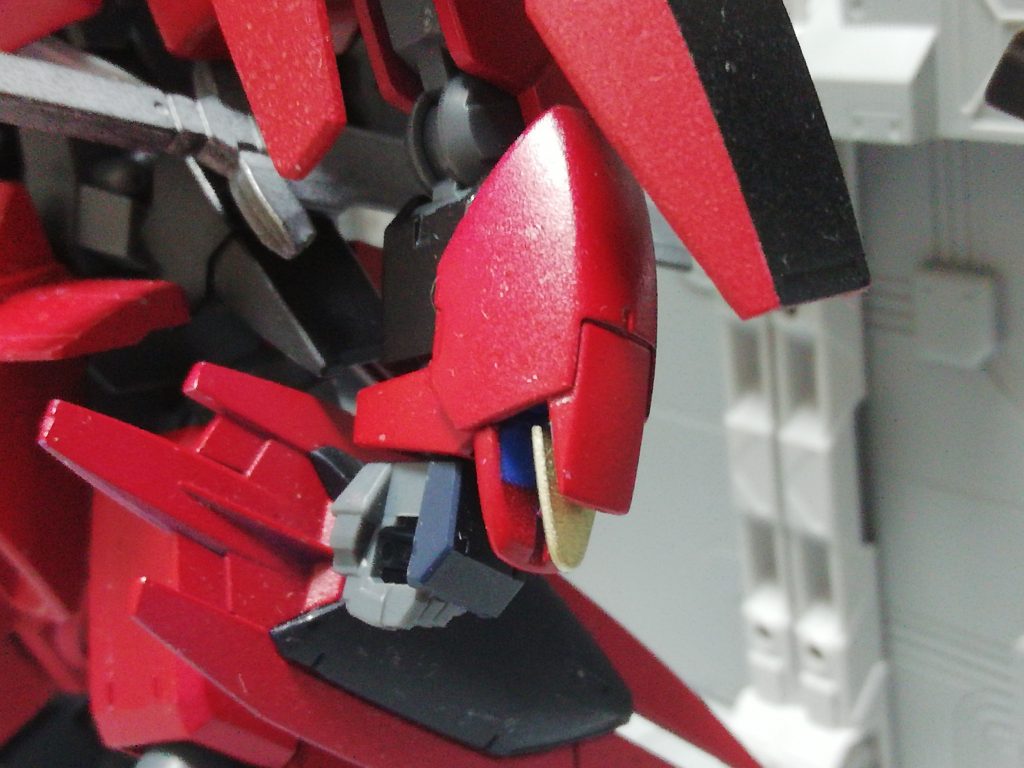 ガントレットエッジ、収納状態