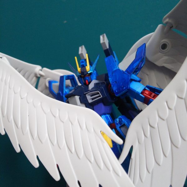 フラップアメイジングストライクフリーダムガンダム