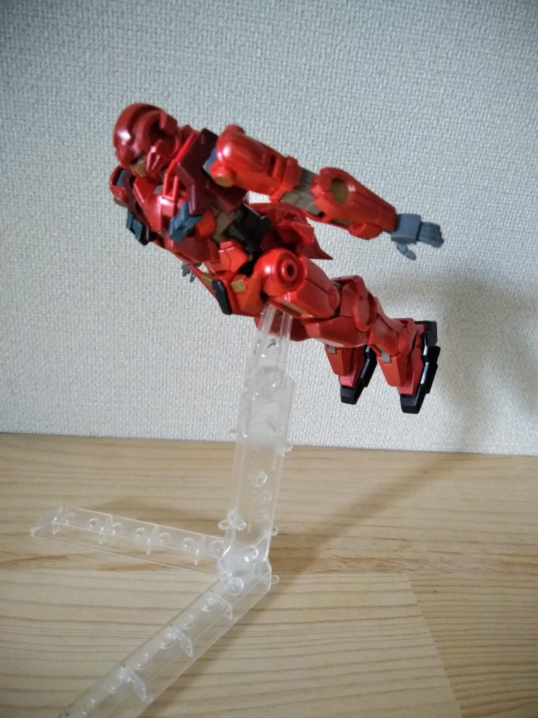 飛行
最初の頃よりずいぶんかっこよく飛べるようになったと思いました笑