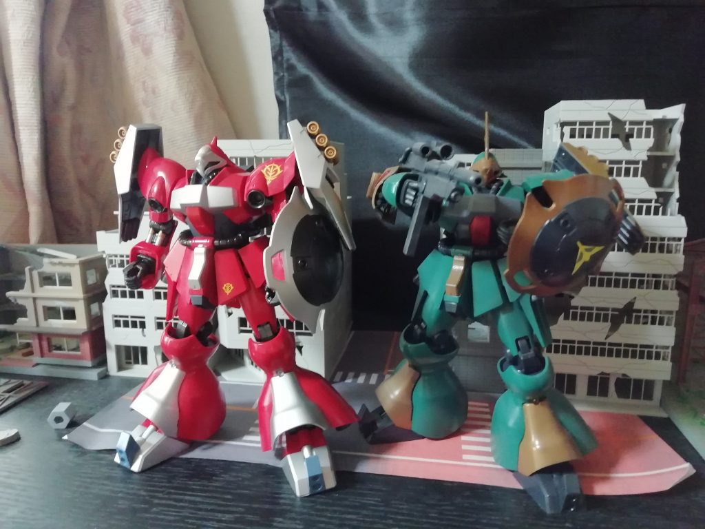 ヤクト・ドーガ　クエス専用機–3枚目/制作者：新人メカニック