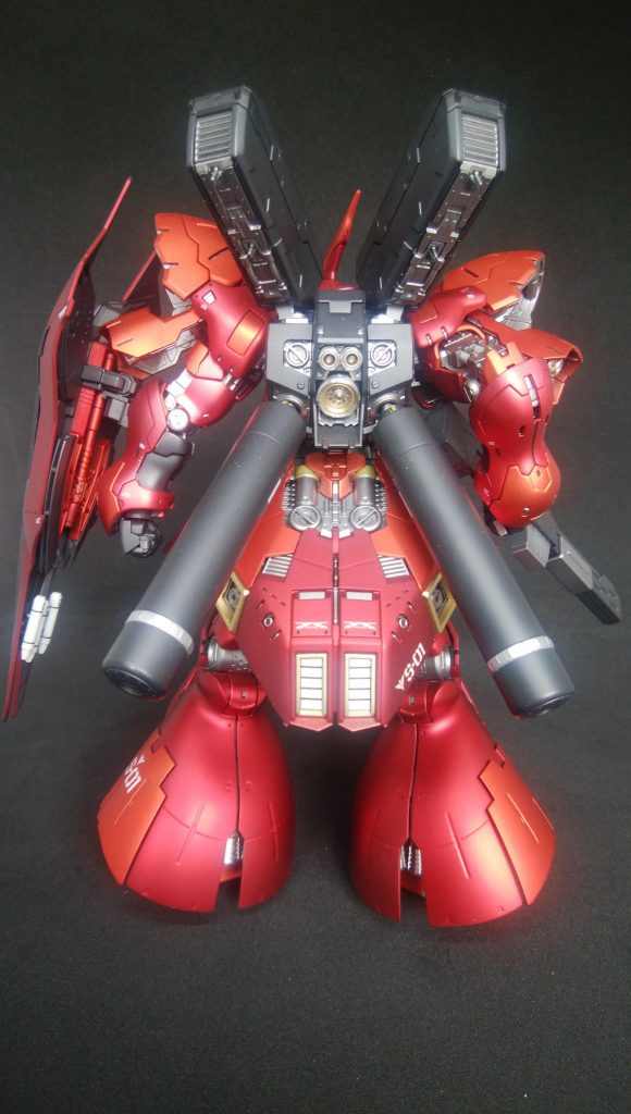 RGサザビー(アルマイト風仕上げ)–4枚目/制作者：境義彦