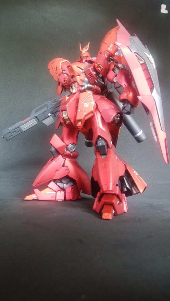 RGサザビー(アルマイト風仕上げ)–5枚目/制作者：境義彦