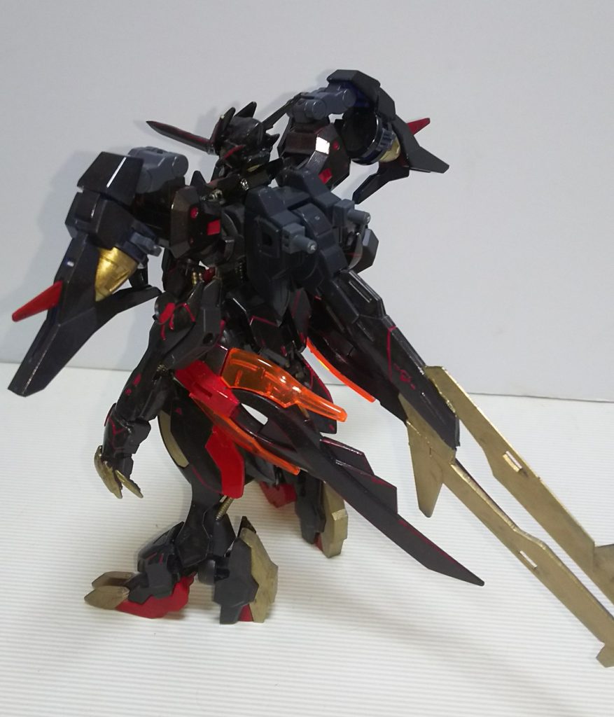 ガンダムフレーム・レメゲトン–3枚目/制作者：@simotuki_ryuu