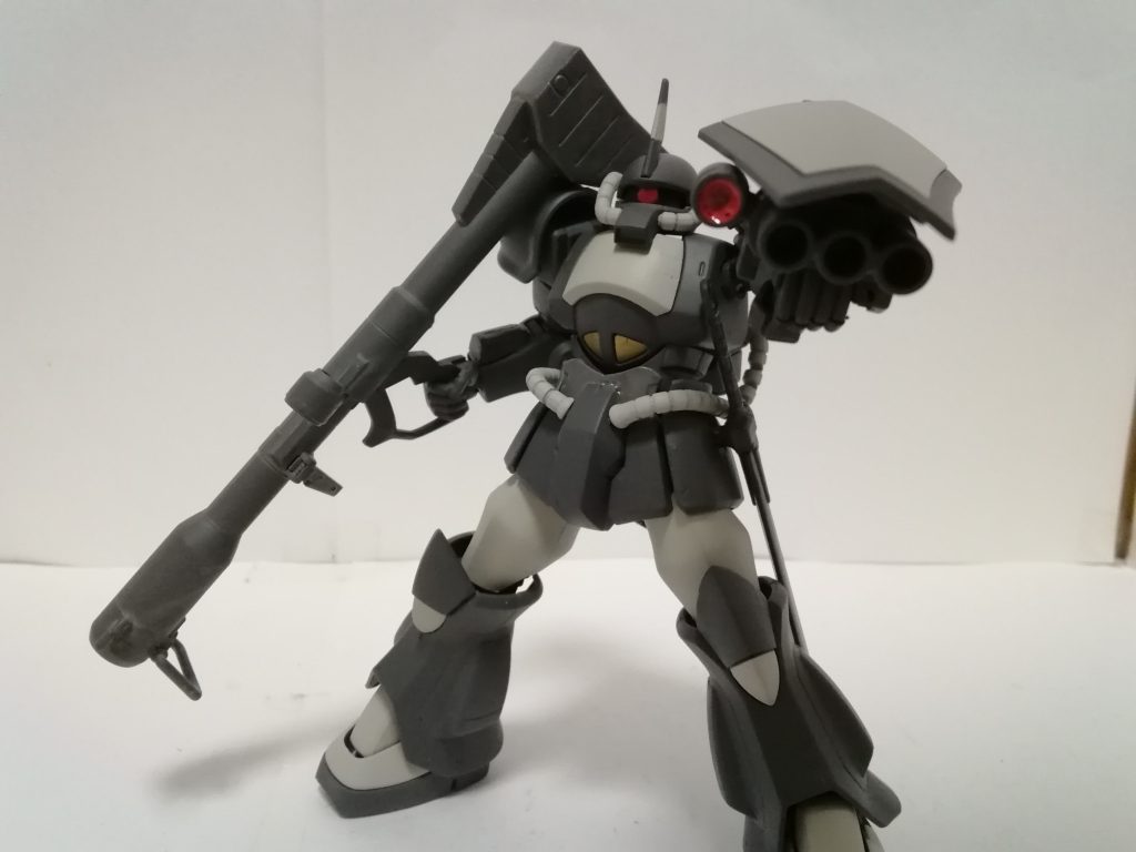 ちなみにこれを作るためだけにグフカスとドムを買いましたw
ですが買ってよかったなと完成してからとても実感させられましたね