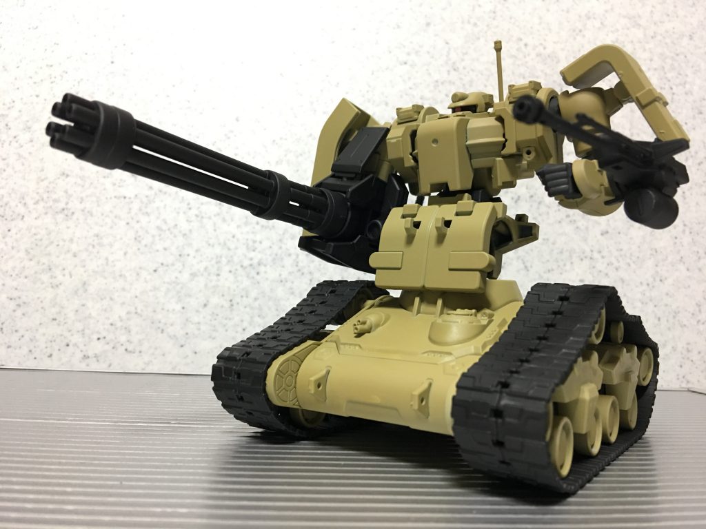 また、ティエレンの腰部を前後逆して、「回転部を守る正面装甲」としました。