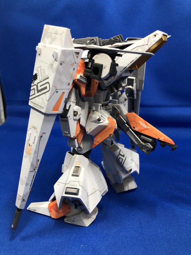 デカール関係は純正を使わず社外デカールのみ使用