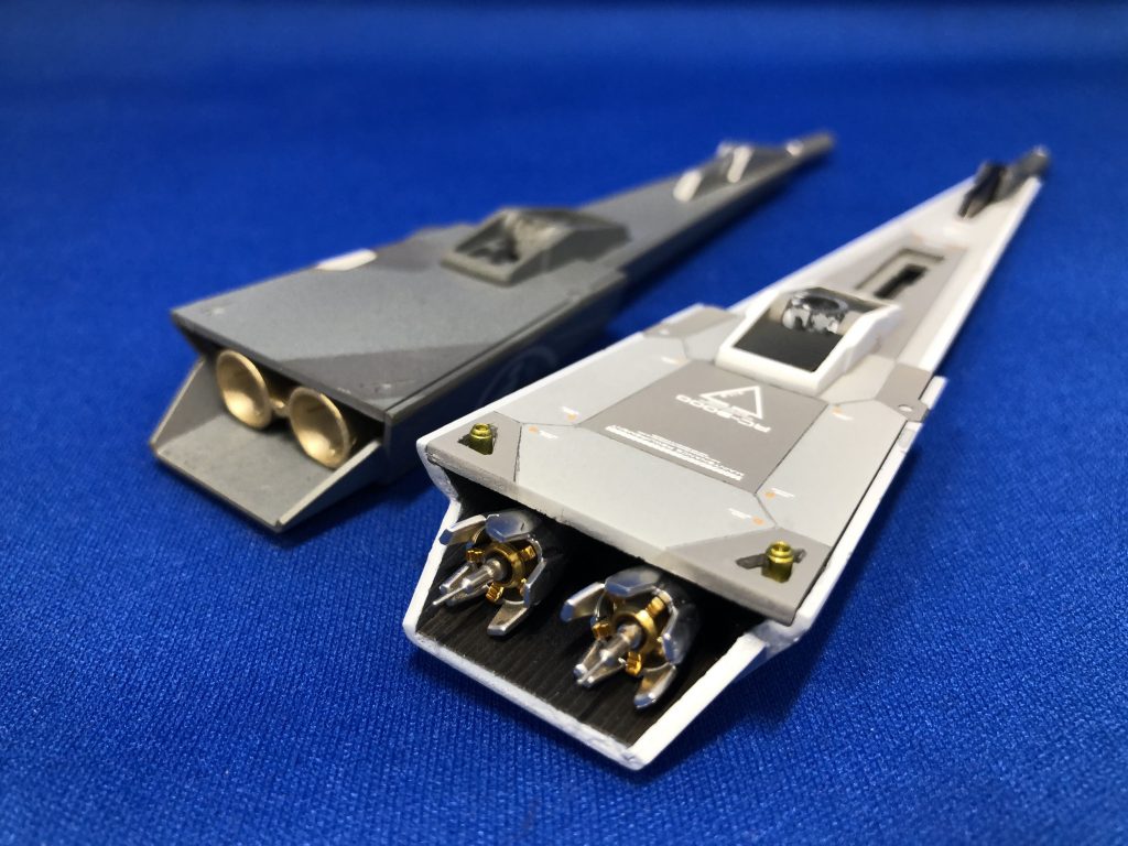 バーニアはバンダイ製バーニアに交換、ガイアノーツのプレミアムミラークロームで塗装