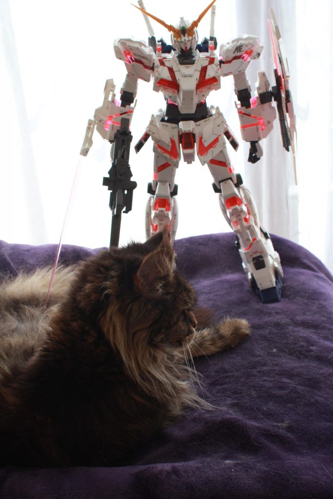 ガンダムベース限定メガサイズユニコーン–5枚目/制作者：@YOMOGImokei