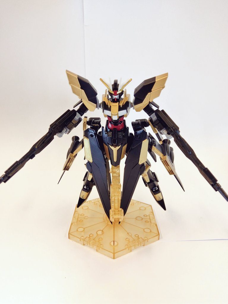 ミラージュシュヴァリエガンダム–6枚目/制作者:ゆずしお