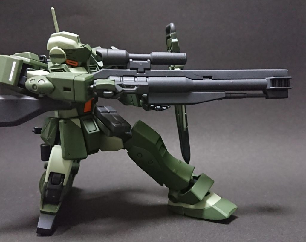 狙撃ポーズもこの通り♪