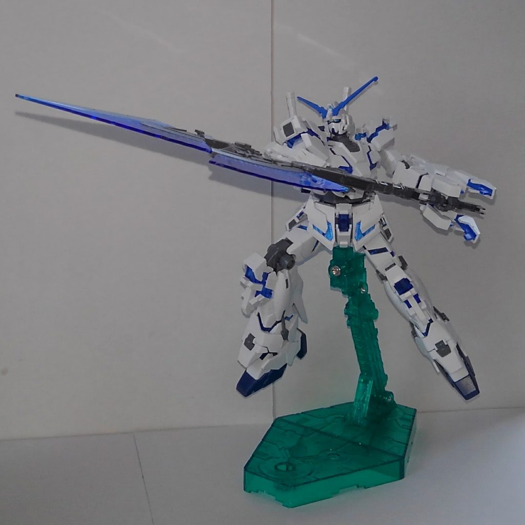 ハイパー・ビームジャベリンとＶＮで格闘戦特化タイプ