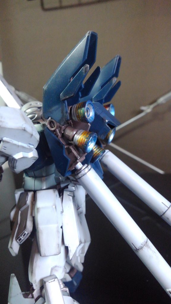 今回初めてバーニアの焼け(？)をやってみました。
ここも筆なんですが、難しいです。まだまだ練習します。