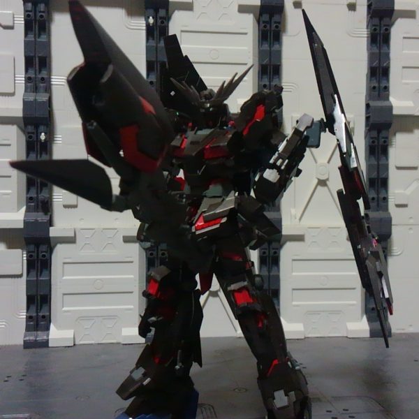 ユニコーンガンダム3号機M-フェネクス