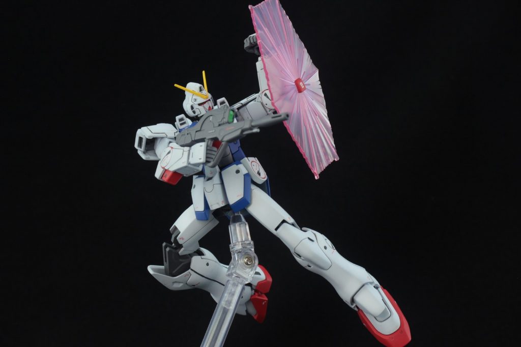 ## 牽制射

シールド展開しながら牽制射！
Vは空中戦が多かったイメージですね。