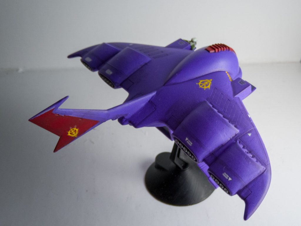 よく見るとパテ盛りの整形が雑なので拡大しないでください。