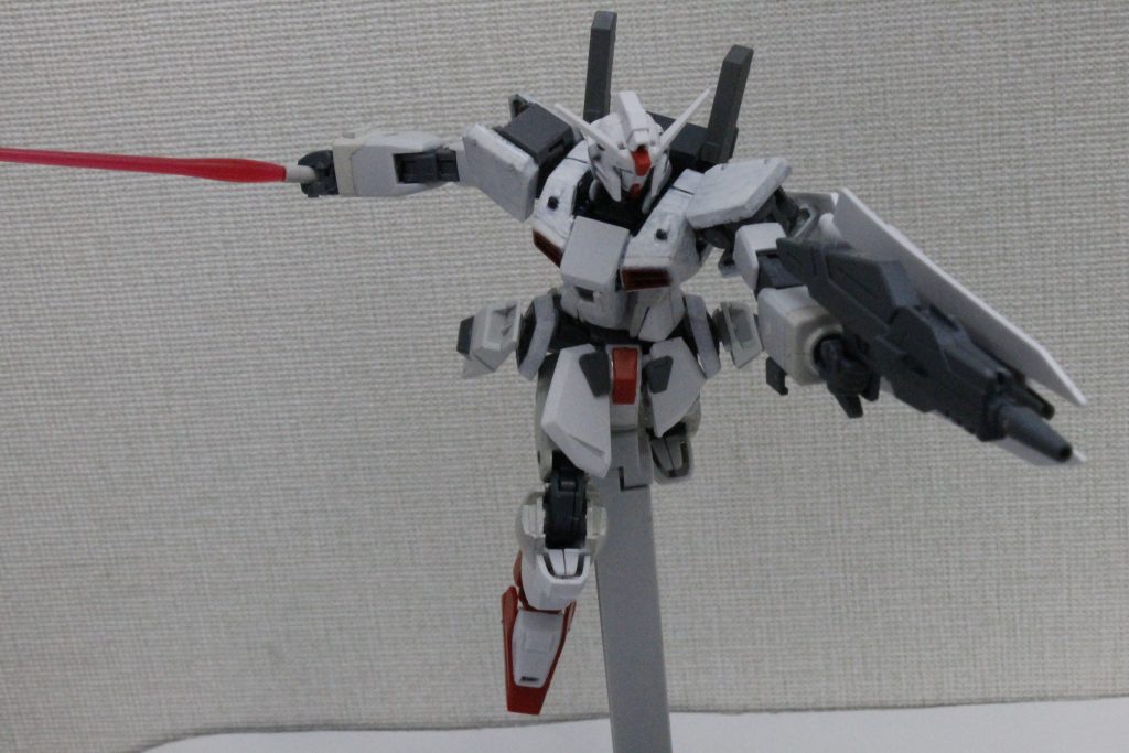 ビームサーベルは標準装備です。