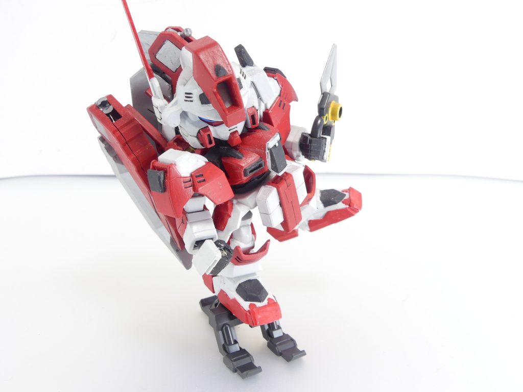 足パーツを付けてスケートにでも。SDEX・三国創傑伝(一部対応しないキットもあります)の足裏穴に付けて。