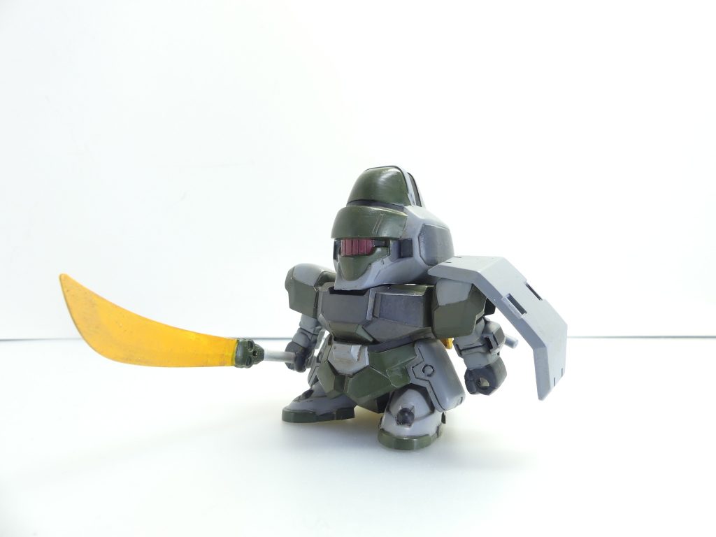 今回は奇をてらわず、ラシード・アウダ双方のパーツの組み替えと「GBNW」で紹介した一部パーツの組み合わせで作成しました。
筆塗りです。ウォッシングにはMr.ウェザリングカラーを使用しています。