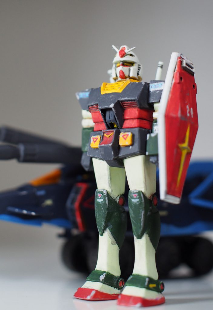 ちっこいガンダムも結構良い造形ですね