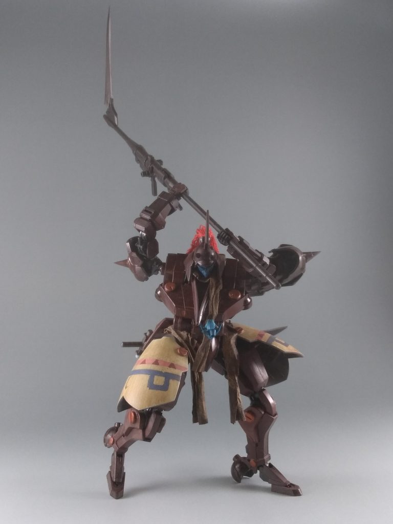 鎌の刃はギャラクシーブースターの羽から。
柄はグシオンアックスとグリムゲルデのライフルです。