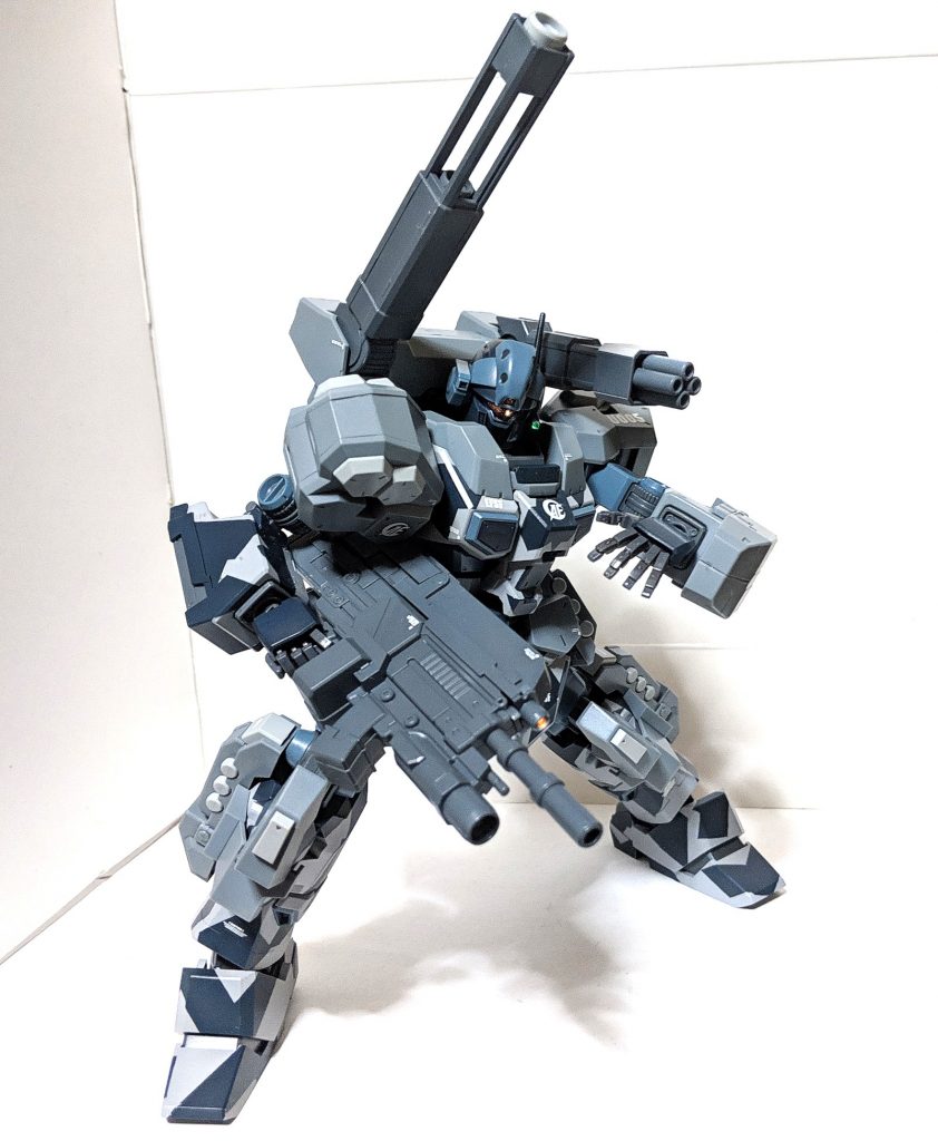 以上、ジェスタ・キャノンでした
重装甲の見た目に反して高い可動域になっていて、流石は後のジェガンタイプにも貢献したとも言える完成度だと思いました