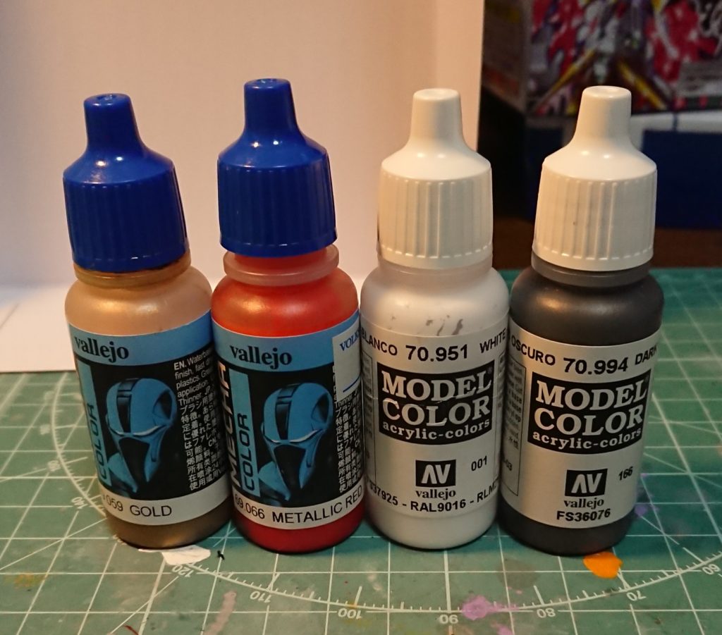 今回使用したファレホのモデルカラー及びメカカラーです。使いこなすにはまだまだ時間が必要です。