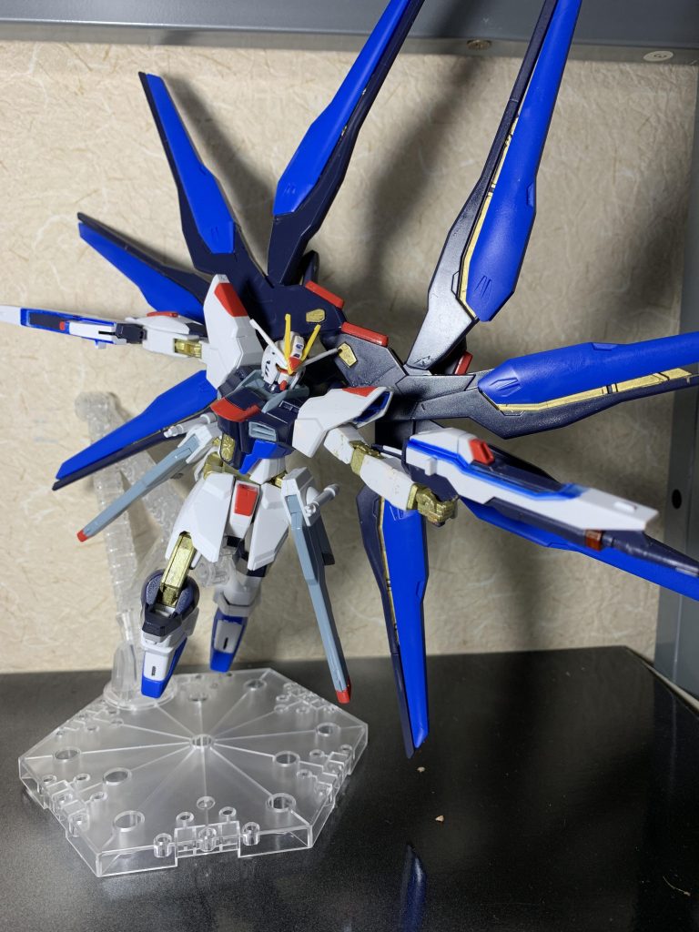 ドラグーンの金色の部分