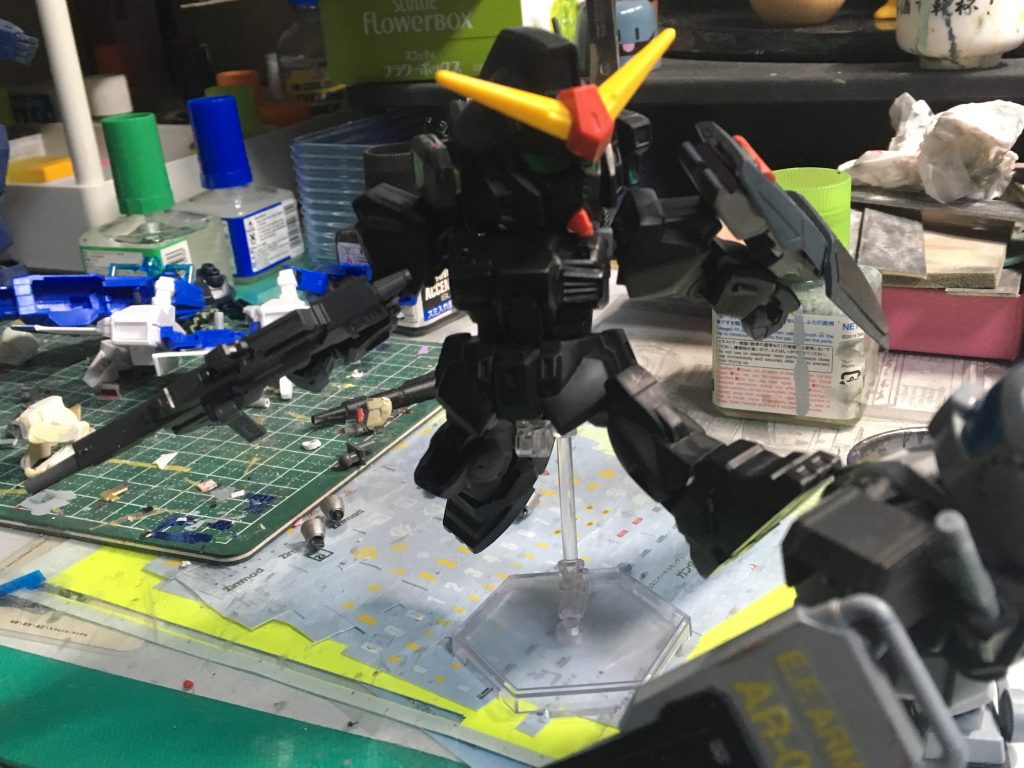 塗装前…黒いガンダム？！