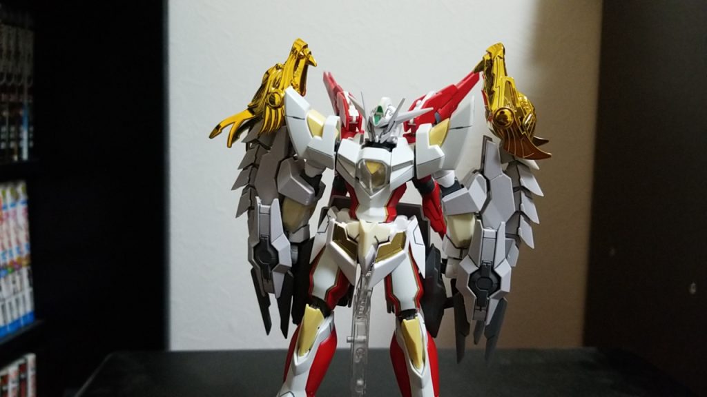 これが初期でVer.1.0です（笑）ドラゴンガンダムやシェンロンガンダムみたいに伸びる武器が使いたかったのでこれで完成…としたかったのですが見た目がまんますぎるので改造使用にもインスピレーションがわかず放置してました