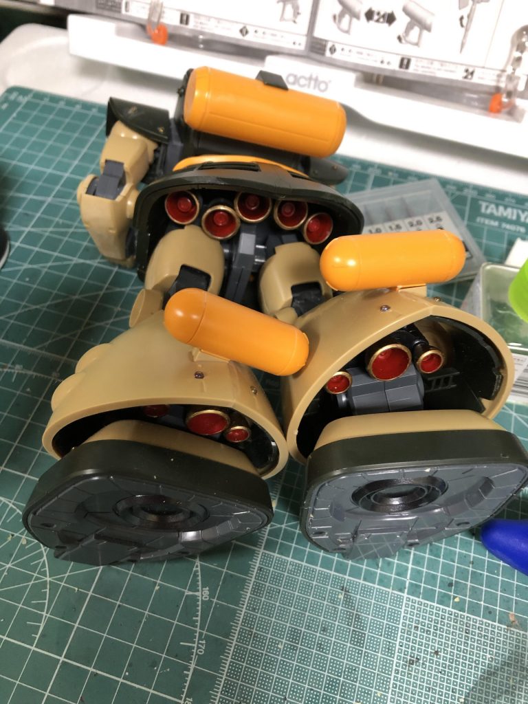 バーニアも塗りましたよ　見栄え　良くなりますよね