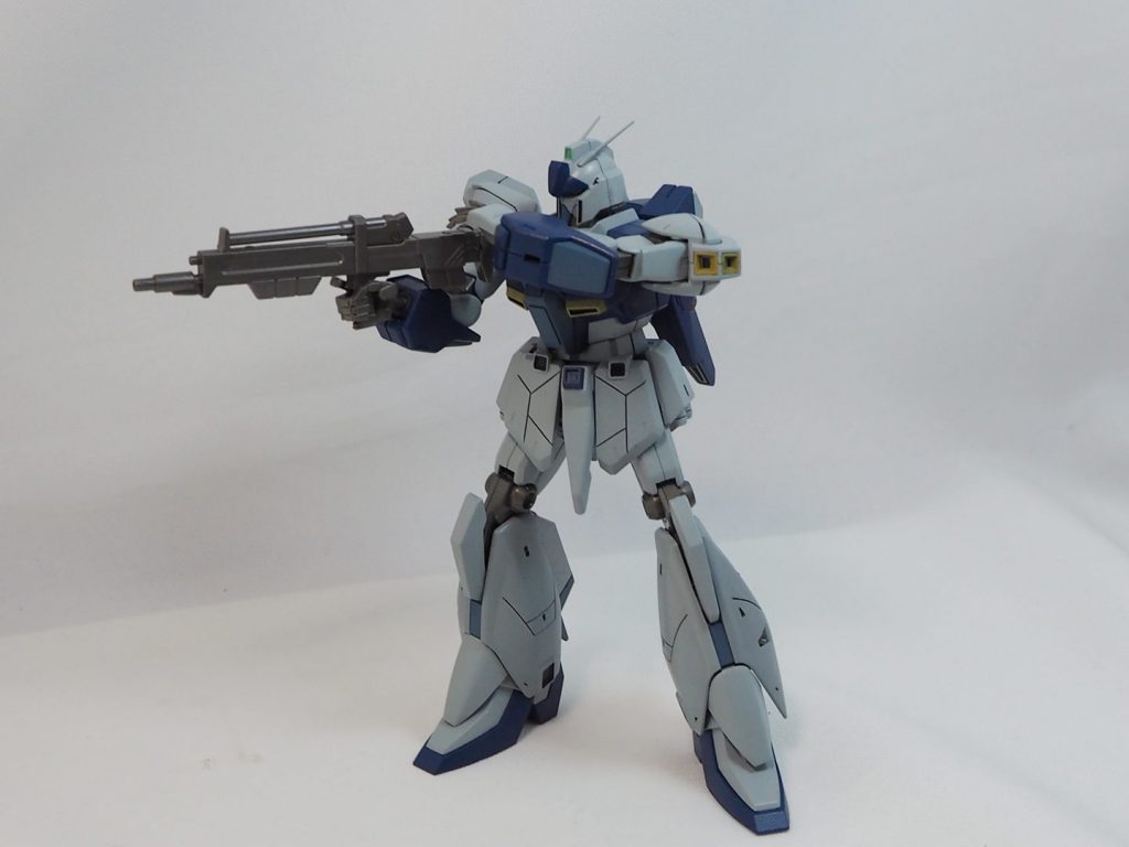 トライエイジUC版リガズィのイラストとおんなじようなポーズ取らせてみました。それっぽい