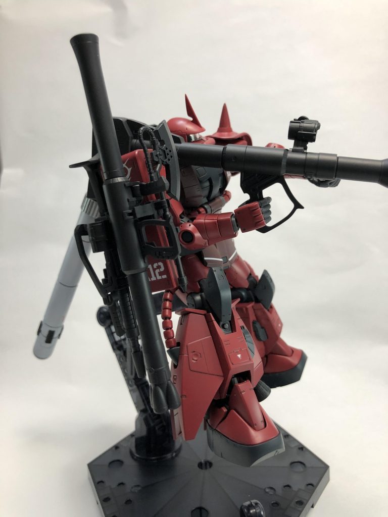 シールドに武器をマウントできるのすごい好きです。