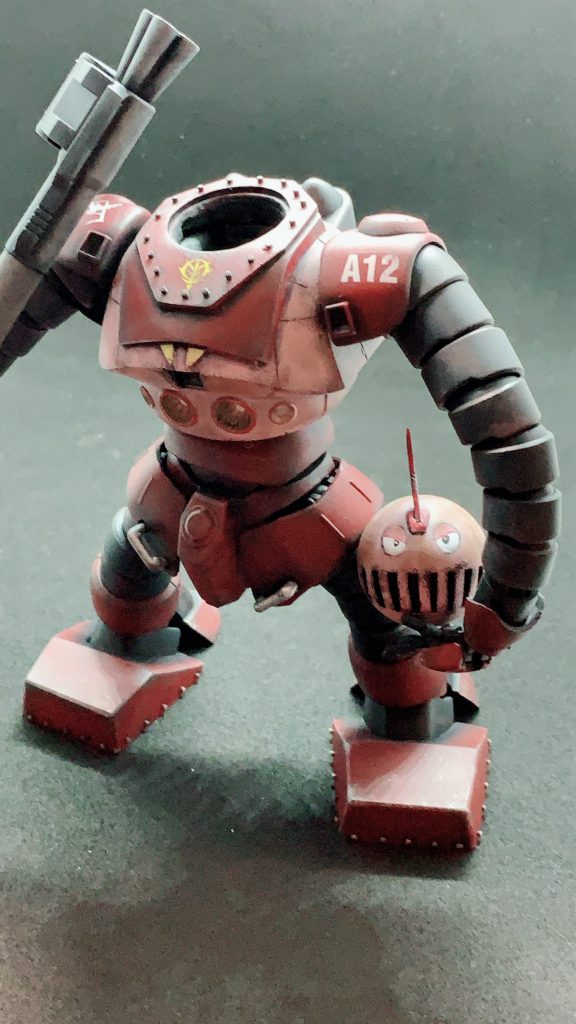 頭が取れやすい弱点も再現w
ほら…ジオングも頭取れるじゃん?
似たようなモン