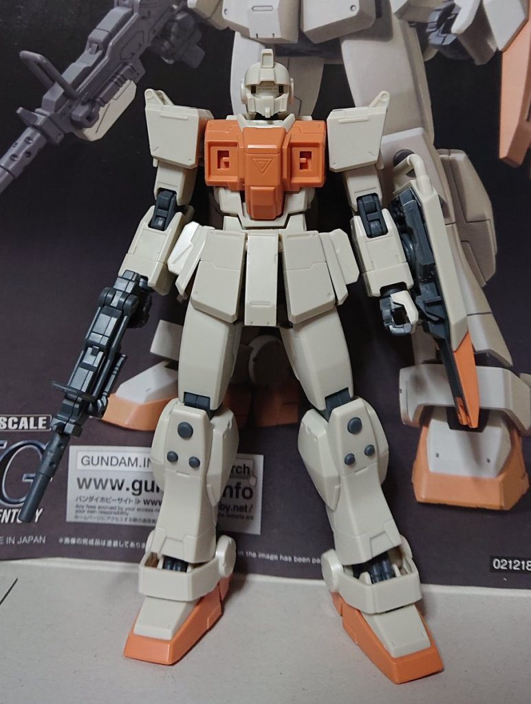 ①素組
ゲート後を少しヤスりました。
*昼食休憩