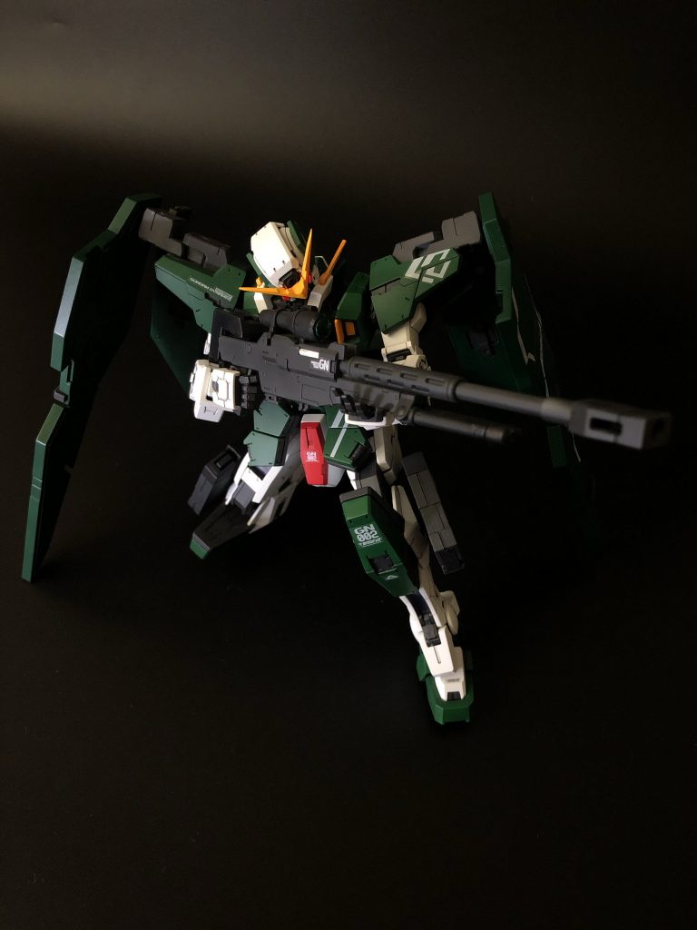 関節がよく曲がるので自由に動かせて楽しいです。