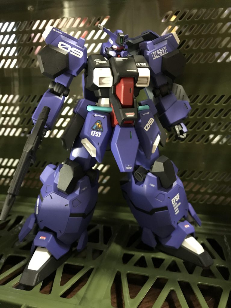 というわけで、今回はブルーバイオレットのグスタフくんです👍
ロンドベル治安維持遊撃部隊の一般機正式採用カラーという妄想であります。