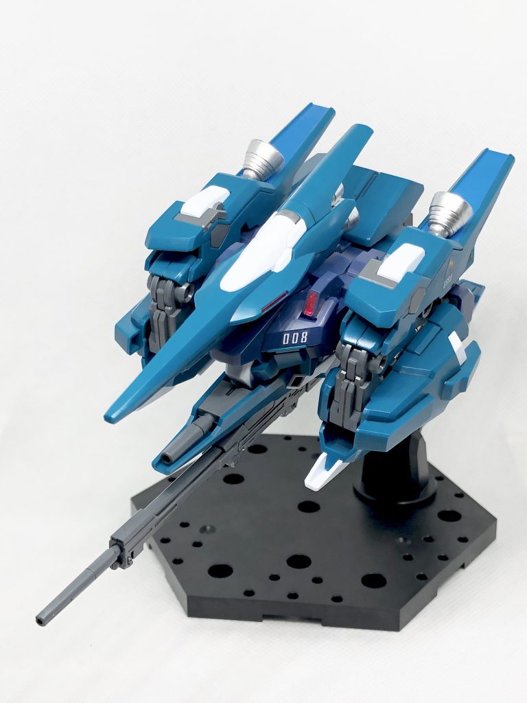 ウェイブライダー形態フロントビュー。