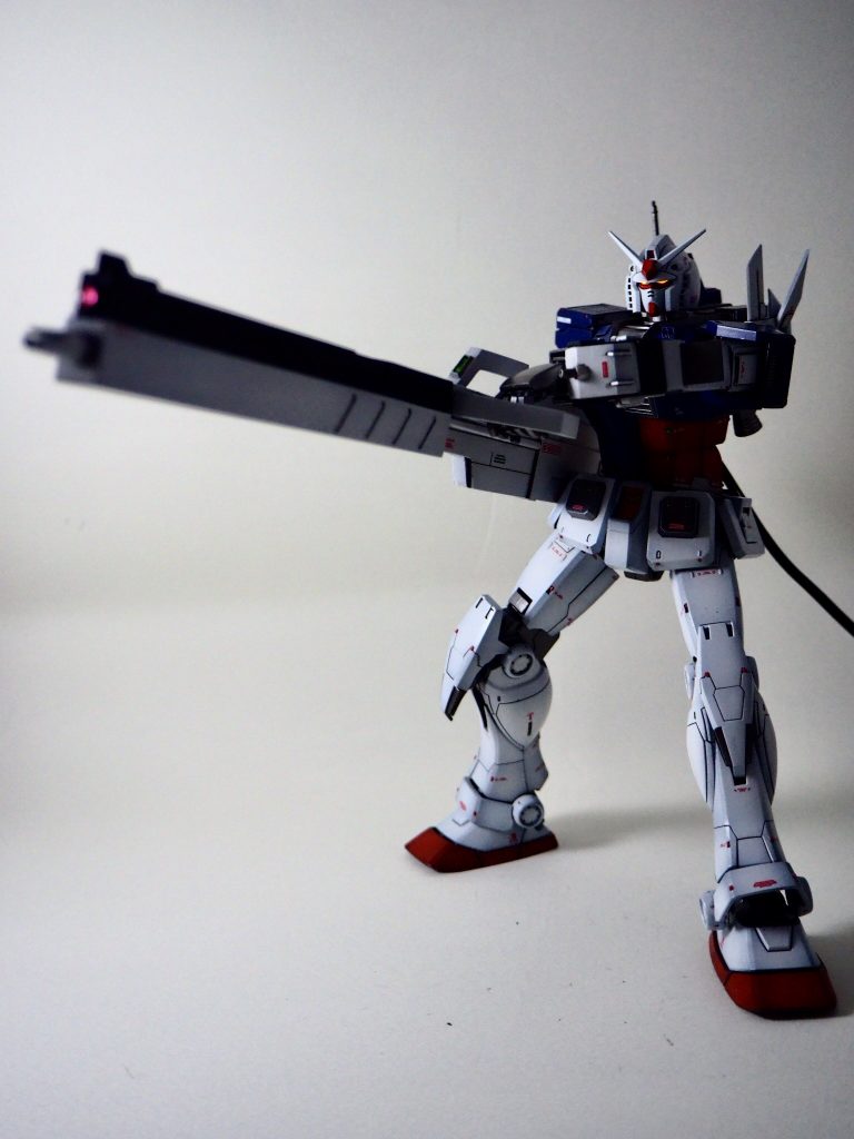 兵器を作るモノ–4枚目/制作者：ヤマクロス